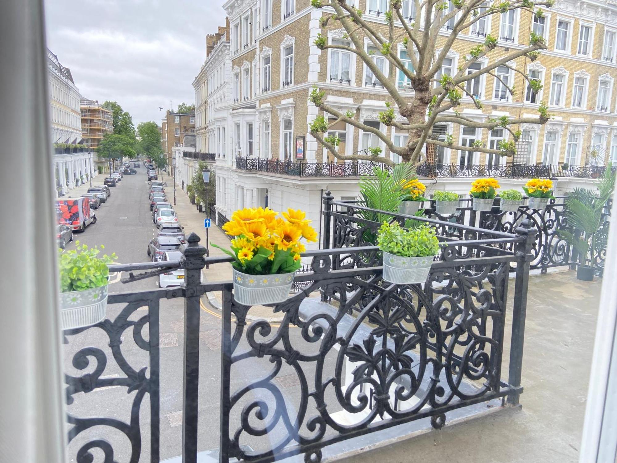 Trebovir Hotel Londres